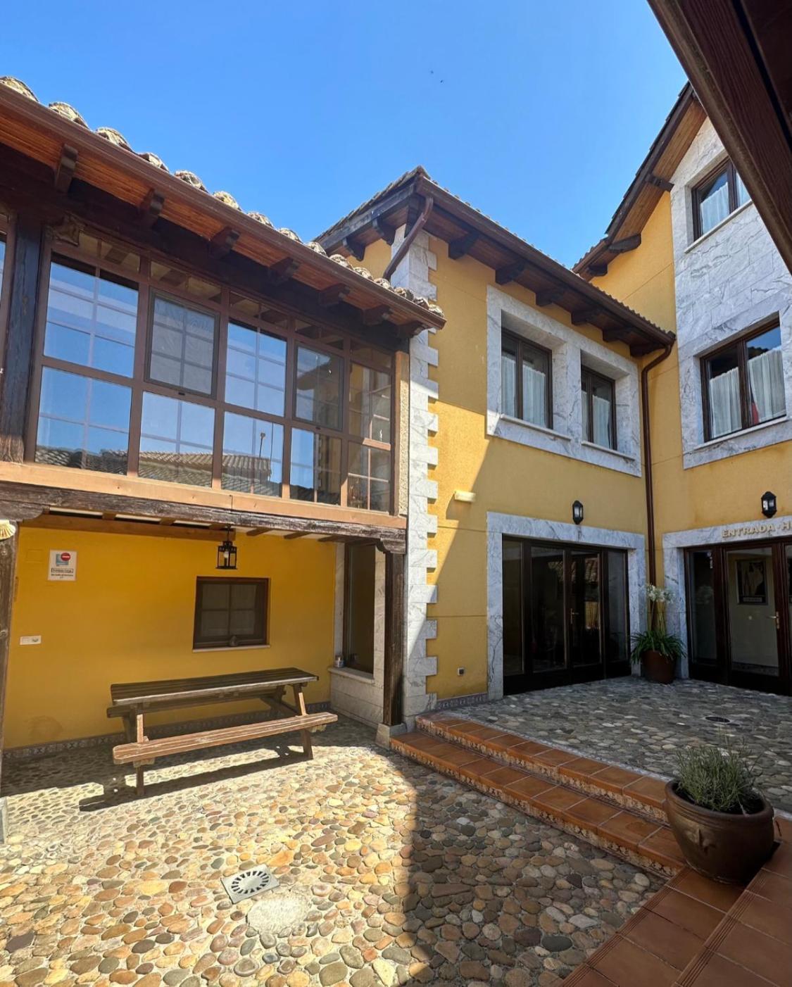 Hotel Rural Monasterio De Ara Mada Santa Colomba de las Arrimadas Exterior photo